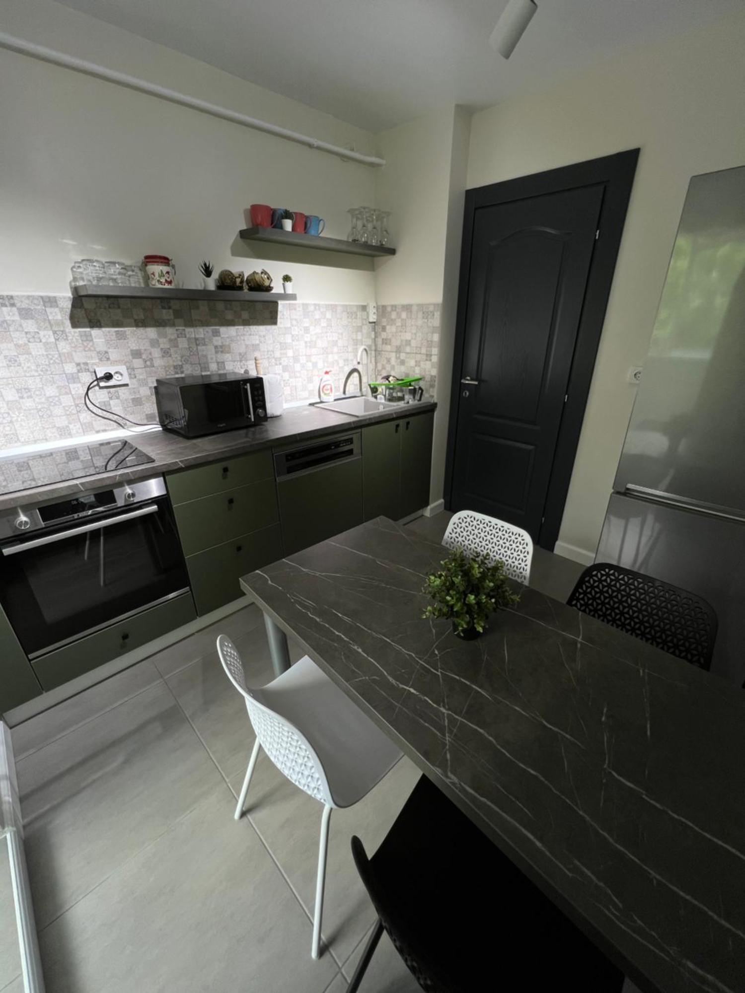 Apartament The Urban Hub 2 Jassy Zewnętrze zdjęcie